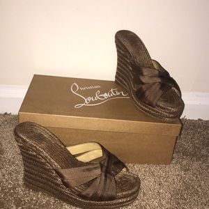 Christian Louboutin Size 35 Brown Wedges